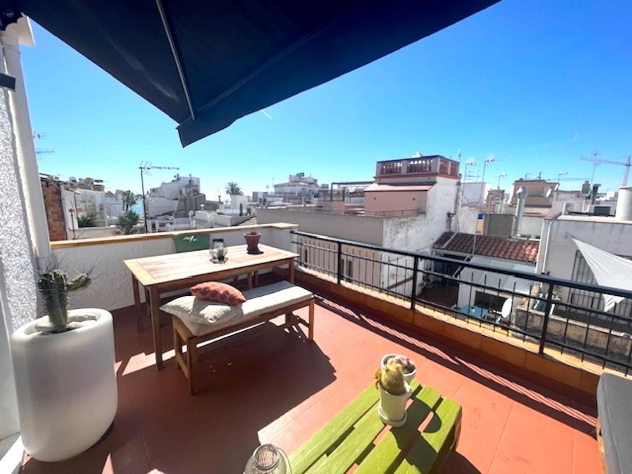 Unique Studio Apartment With Amazing Terrace Sitges Centre Beach エクステリア 写真