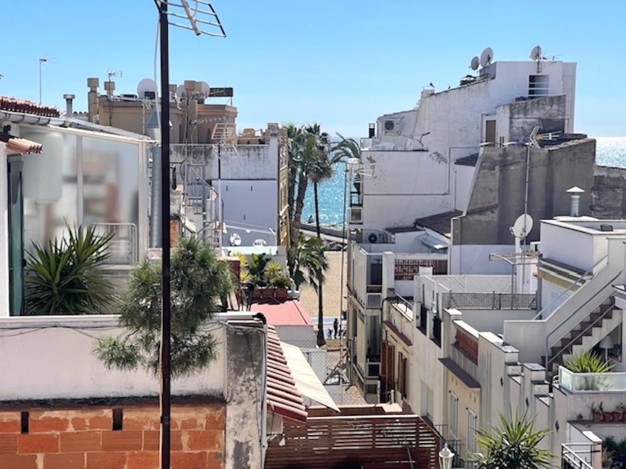 Unique Studio Apartment With Amazing Terrace Sitges Centre Beach エクステリア 写真