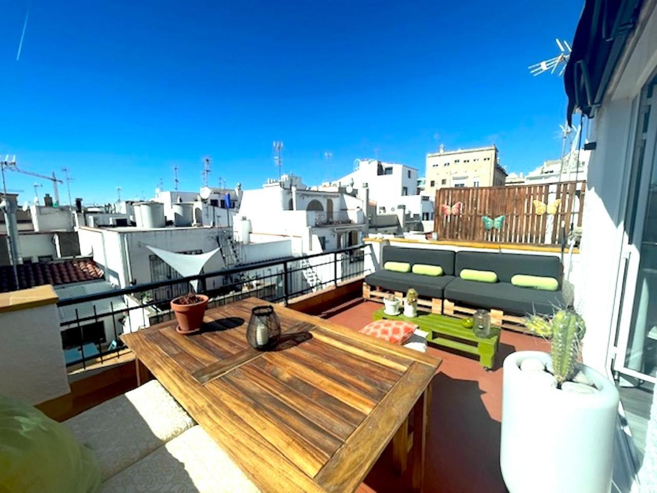 Unique Studio Apartment With Amazing Terrace Sitges Centre Beach エクステリア 写真