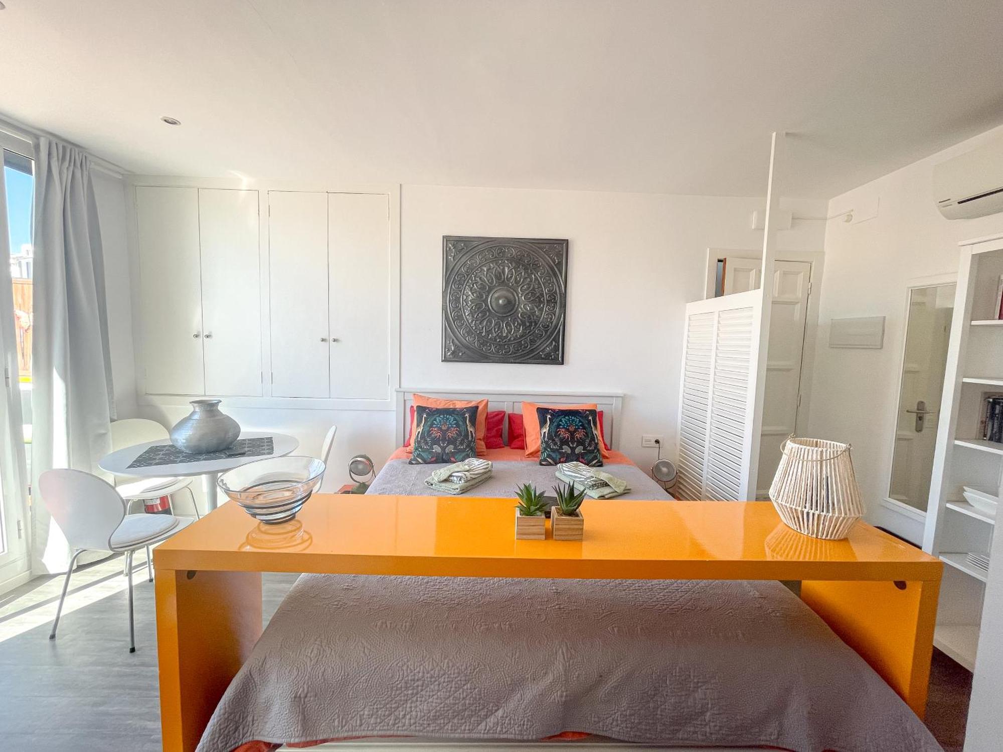 Unique Studio Apartment With Amazing Terrace Sitges Centre Beach エクステリア 写真